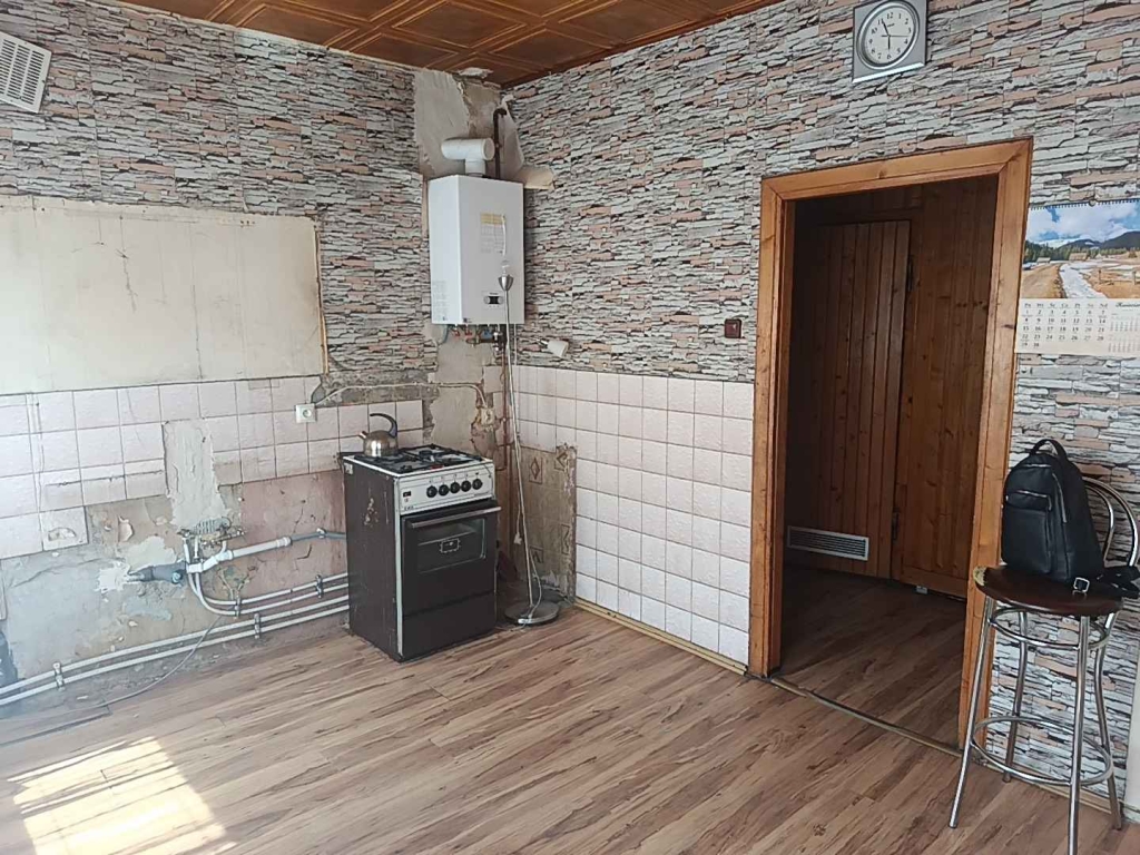 Sprzedam nieruchomosc Pyskowice - zdjęcie 4