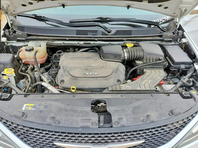 Chrysler Pacifica LIMITED / Benzyna / niski przebieg Częstochowa - zdjęcie 11