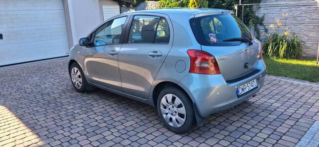 Sprzedam Toyota Yaris 1,3 Sława - zdjęcie 6