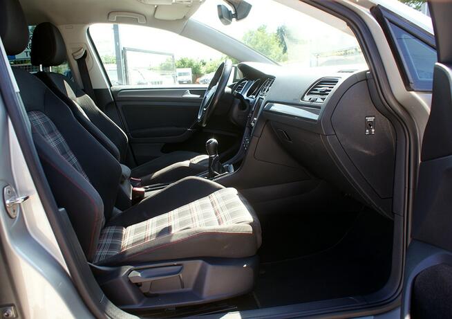 Volkswagen Golf Ostrów Wielkopolski - zdjęcie 11
