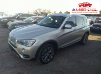 BMW X3 2017, 2.0L, 4x4, porysowany lakier Warszawa - zdjęcie 1