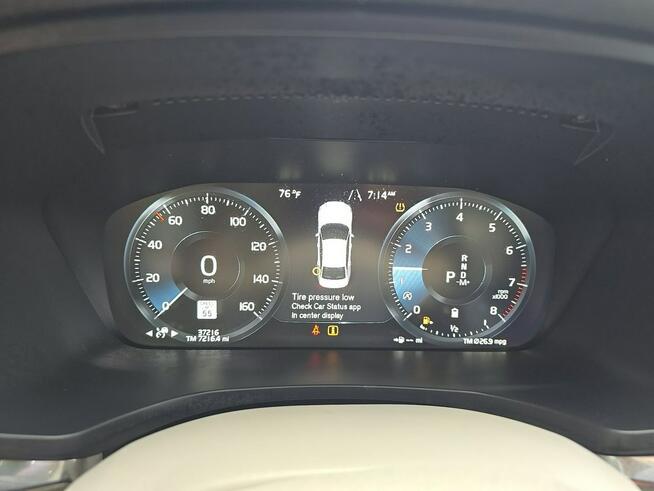 Volvo S60 INSCRIPTION / AWD / niski przebieg Tarnów - zdjęcie 9