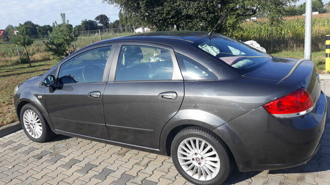 Sprzedam samochód fiat linea Warszawa - zdjęcie 3