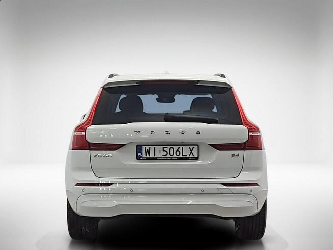 Volvo XC 60 B4 D Core aut ! Z Polskiego Salonu ! Faktura Vat ! Warszawa - zdjęcie 4