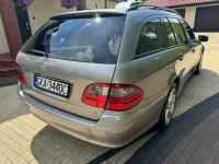 Mercedes-Benz Klasa E320 3,0 V6 224KM AVANTGARDE W BDB STAN Miszewko - zdjęcie 2