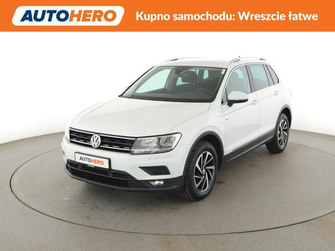 Volkswagen Tiguan dsg 4x4 navi pdc hak tryby jazdy grzane fotele Warszawa - zdjęcie 1