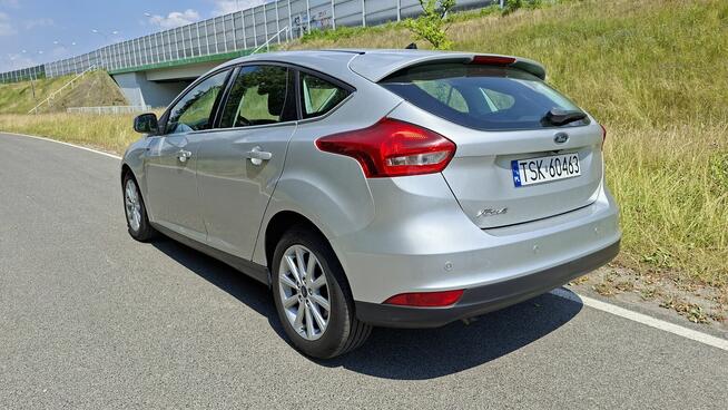 Ford Focus 1,6 TDCi 2015r Hatchback 115KM 116 800km NAVI Skarżysko-Kamienna - zdjęcie 4