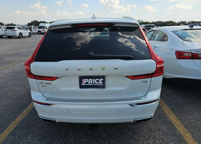 Volvo XC 60 INSCRIPTION / AWD / T5 / niski przebieg Warszawa - zdjęcie 6