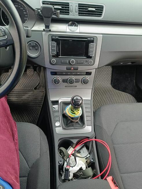 Passat B7TDI, 68000km nowy rozrząd, olej 8 razy Ożarów Mazowiecki - zdjęcie 6