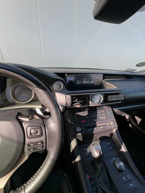 Sprzedam LEXUSA RC300 2018 r. z Polski Czapury - zdjęcie 2