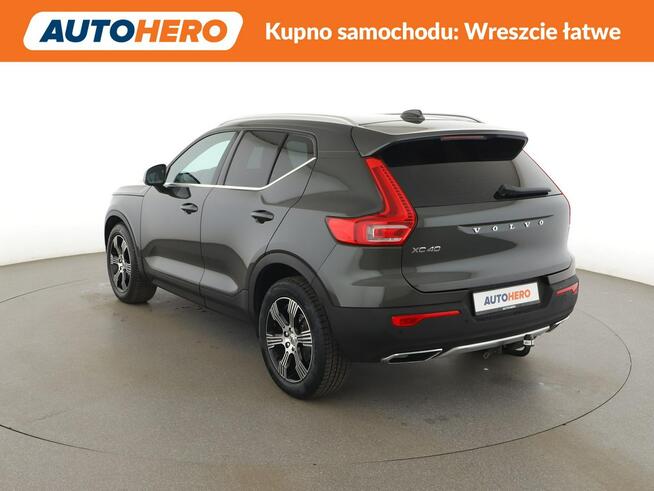 Volvo XC 40 Inscription automat D3 skóra LED kamera tempomat hak Warszawa - zdjęcie 4