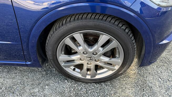 Honda Civic 1.8 Benzyna Moc 140KM Zarejestrowany Ubezpieczony Elbląg - zdjęcie 8
