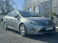 Toyota Avensis Salon Polska Bezwypadkowy Stan Bardzo Dobry benzyna gaz