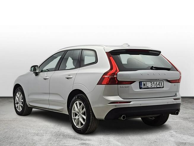 Volvo XC 60 B4 B Momentum aut ! Z Polskiego Salonu ! Faktura VAT ! Warszawa - zdjęcie 3