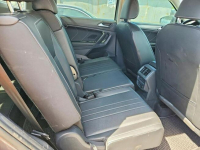 Volkswagen Tiguan R-LINE BLACK / 4x4 / niski przebieg Wrocław - zdjęcie 11