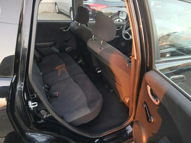 Honda Jazz 1,4i klimatronik alufelgi elektryka 60tys przebieg stan BDB Gryfino - zdjęcie 11