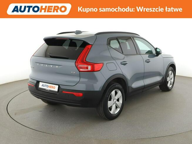 Volvo XC 40 MomentumCore navi kamera tempomat LED Warszawa - zdjęcie 7