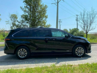 Toyota Sienna 2021, bezwypadkowy, hybryda, Piła. Warszawa - zdjęcie 2