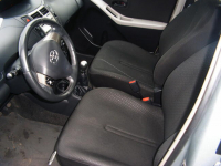 Toyota Yaris 1,3 + Gaz 2010 r Września - zdjęcie 9