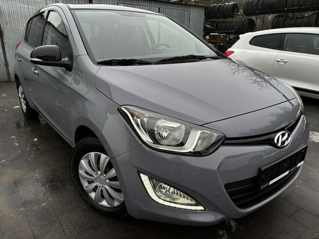 I20 GO 1.2 benzyna 86km KLIMATYZACJA bezwypadek SERWIS 2014 Tychy - zdjęcie 2