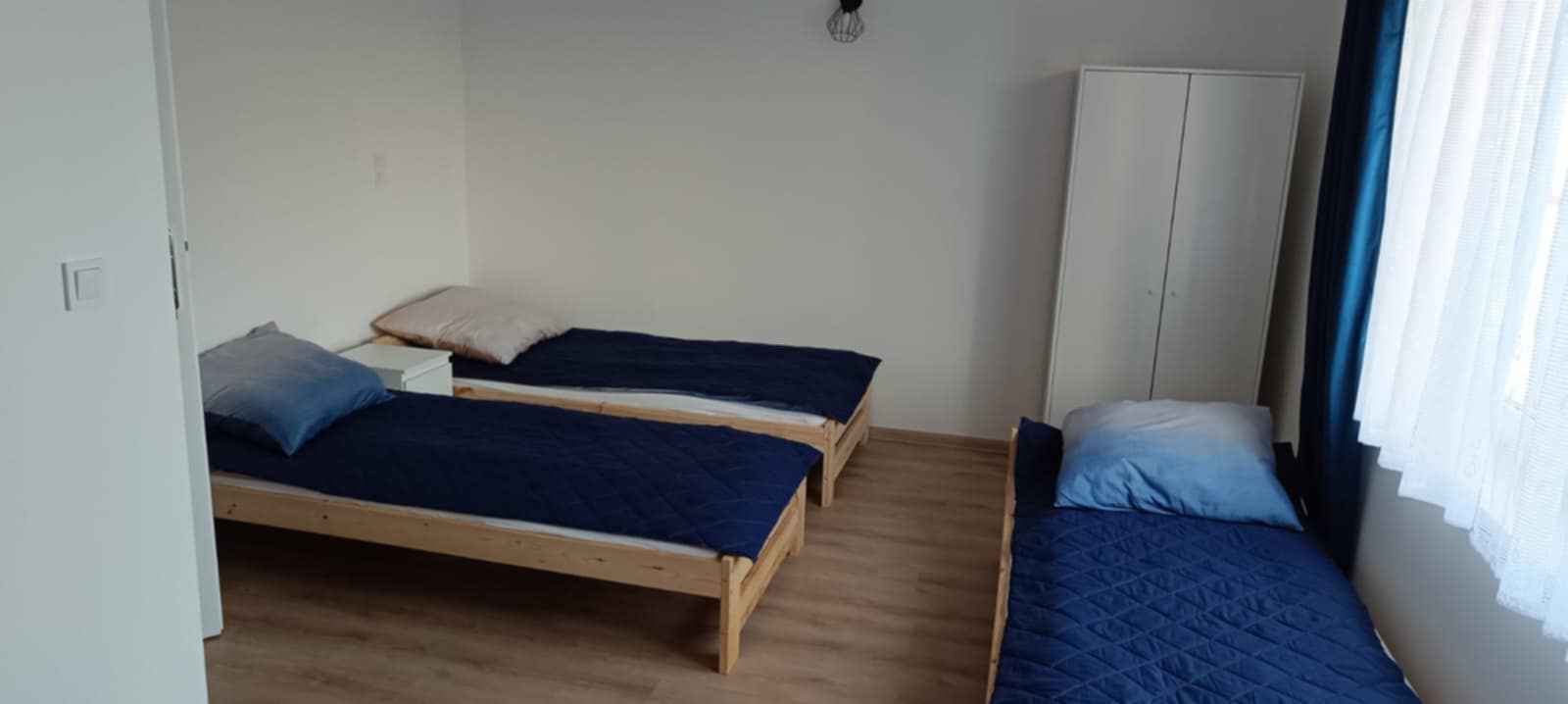 Kwatery pracownicze, wolne pokoje, woj. łódzkie, gm.Kluki (Kaszewice) Bełchatów - zdjęcie 1