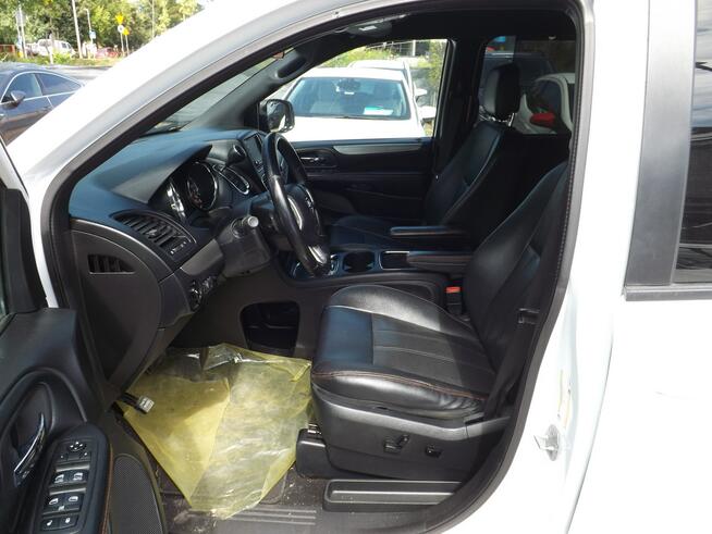 Dodge Grand Caravan Słupsk - zdjęcie 4