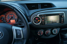 Toyota Yaris 1.33VVT-i*Navigacja*Tylko120tys.km Bibice - zdjęcie 4