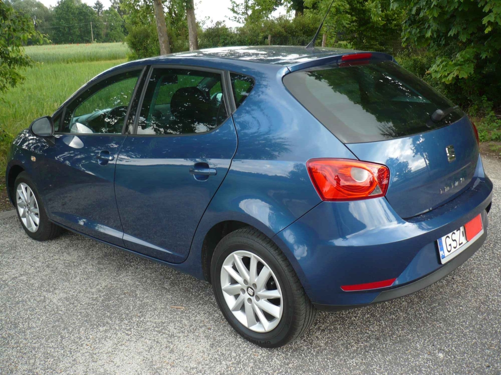 Seat Ibiza 1.4 85km. Niski Przebieg. Piękny kolor. Sztum - zdjęcie 11