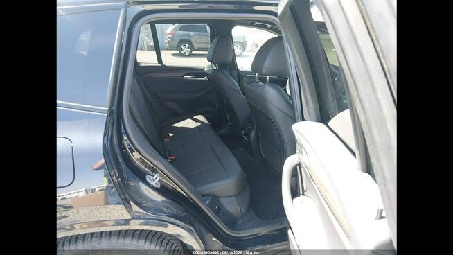 BMW X3 xDrive / M-Pakiet / niski przebieg Wrocław - zdjęcie 10