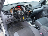 Toyota RAV-4 1.8 VVT-i 125KM/Podgrzewane fotele/Ks.Serwisowe Lublin - zdjęcie 12