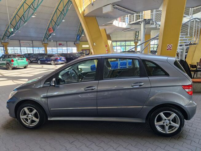 Mercedes B 180 Zobacz opis !!W podanej cenie  Roczna Gwarancja !! Mysłowice - zdjęcie 5