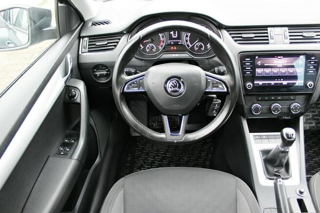 Škoda Octavia 1.6 TDi. Kamera. El. Klapa. Facelift. Maków Mazowiecki - zdjęcie 12