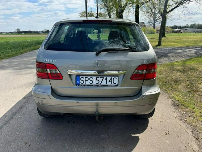 Mercedes B 180 Bezwypadkowy, Xenon, podgrzewane fotele, Hak Kobielice - zdjęcie 6