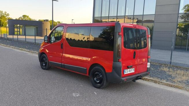 Renault Trafic 1.9DCi 6osobowy FV23% Hak 2000kg Manual 6biegów Okazja Pabianice - zdjęcie 4