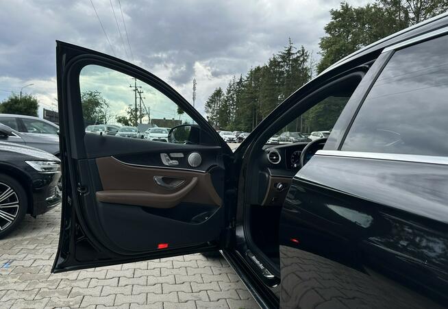 Mercedes E 400 4Matic Avantgarde, salon PL, dostawa, FV-23%, Gdańsk - zdjęcie 9