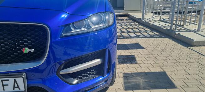 Jaguar F-Pace 2.0 i4P AWD R-Sport, 2018 r. SALON POLSKA Nowy Dwór Mazowiecki - zdjęcie 2