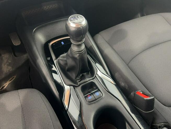 Toyota Corolla 1.5 Comfort Sedan Warszawa - zdjęcie 10