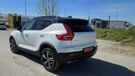 Volvo XC 40 biała perła  R design Lębork - zdjęcie 6