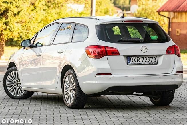Opel Astra 1.4 Turbo Automatik Cosmo Targowiska - zdjęcie 3