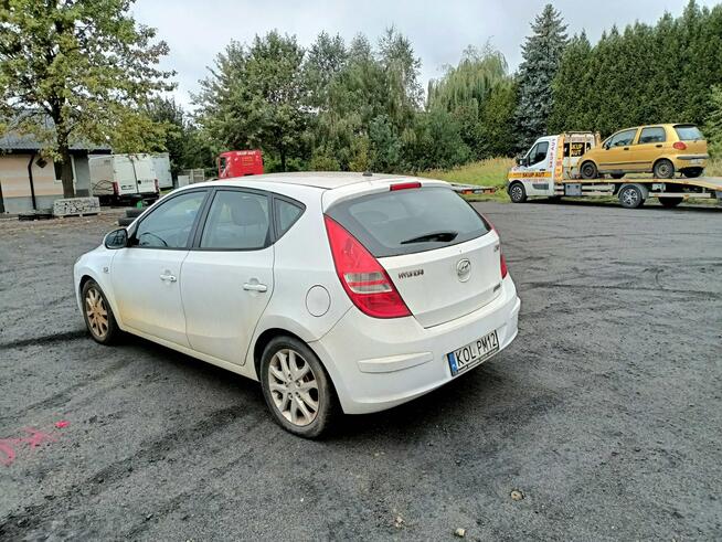 Hyundai i30 1.6CRDI 115km  09r Tarnów - zdjęcie 3