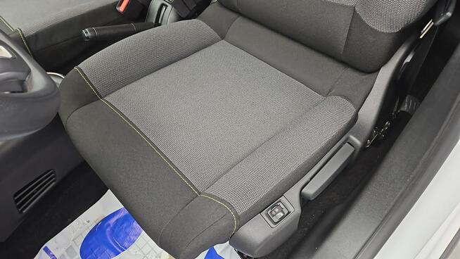Citroen C3 1.2 PureTech Shine ! Z Polskiego Salonu ! Faktura Vat ! Warszawa - zdjęcie 12