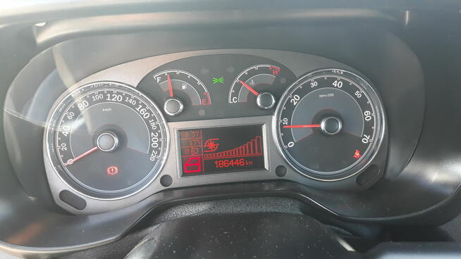 Sprzedam samochód fiat linea Warszawa - zdjęcie 1