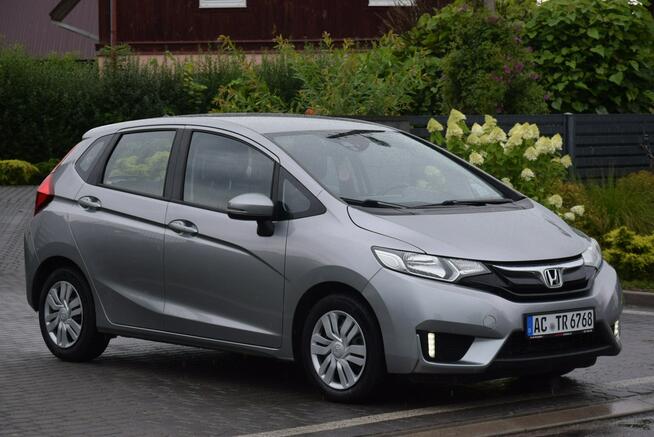 Honda Jazz 1.3B Klima Oryginał Lakier 2017r 125 TYS KM Grzane Fotele Tarnogród - zdjęcie 1