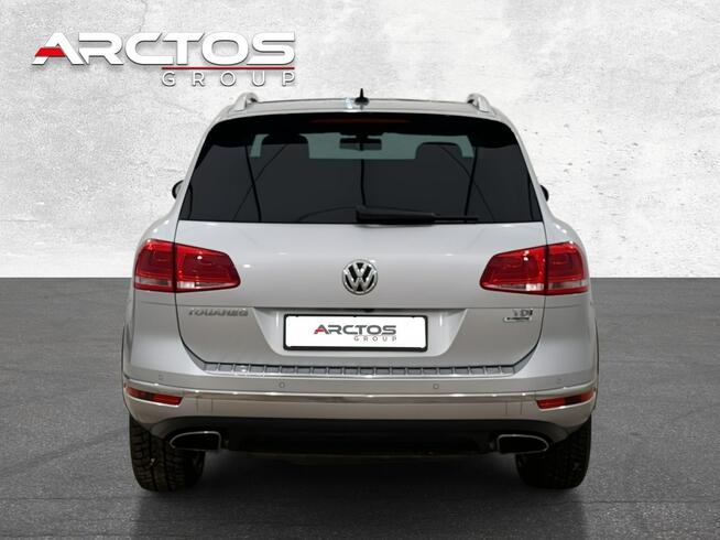 Volkswagen Touareg 3.0 V6 TDI4Mot. Hak 360 kamery Warszawa - zdjęcie 6