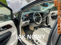 Chrysler Pacifica 2020 w wersji Limited  7 miejsc silnik 3.6 V6