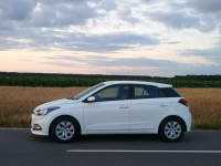 Hyundai i20 nowoczesny miejski z silnikiem 1,1 CRDi Słupca - zdjęcie 3