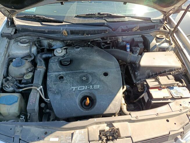 Volkswagen Golf 1.9TDI 90km 00r Tarnów - zdjęcie 8