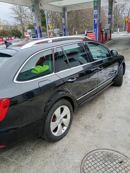 Sprzedam samochód osobowy marki Skoda Superb y Kołobrzeg - zdjęcie 9