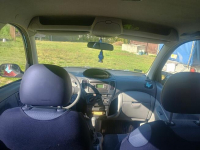 Toyota Yaris Verso 2001r. 1,3 Benzyna Targówek - zdjęcie 4