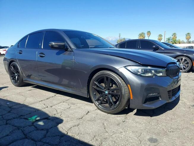 BMW 330 M-Pakiet / niski przebieg Chwaszczyno - zdjęcie 1